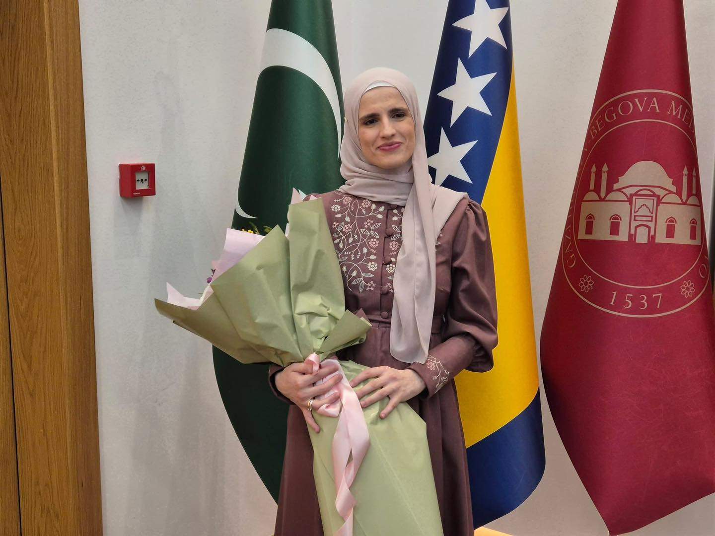 Masallah: Mlada majka Azra Filan nova hafiza Kur'ana Časnog